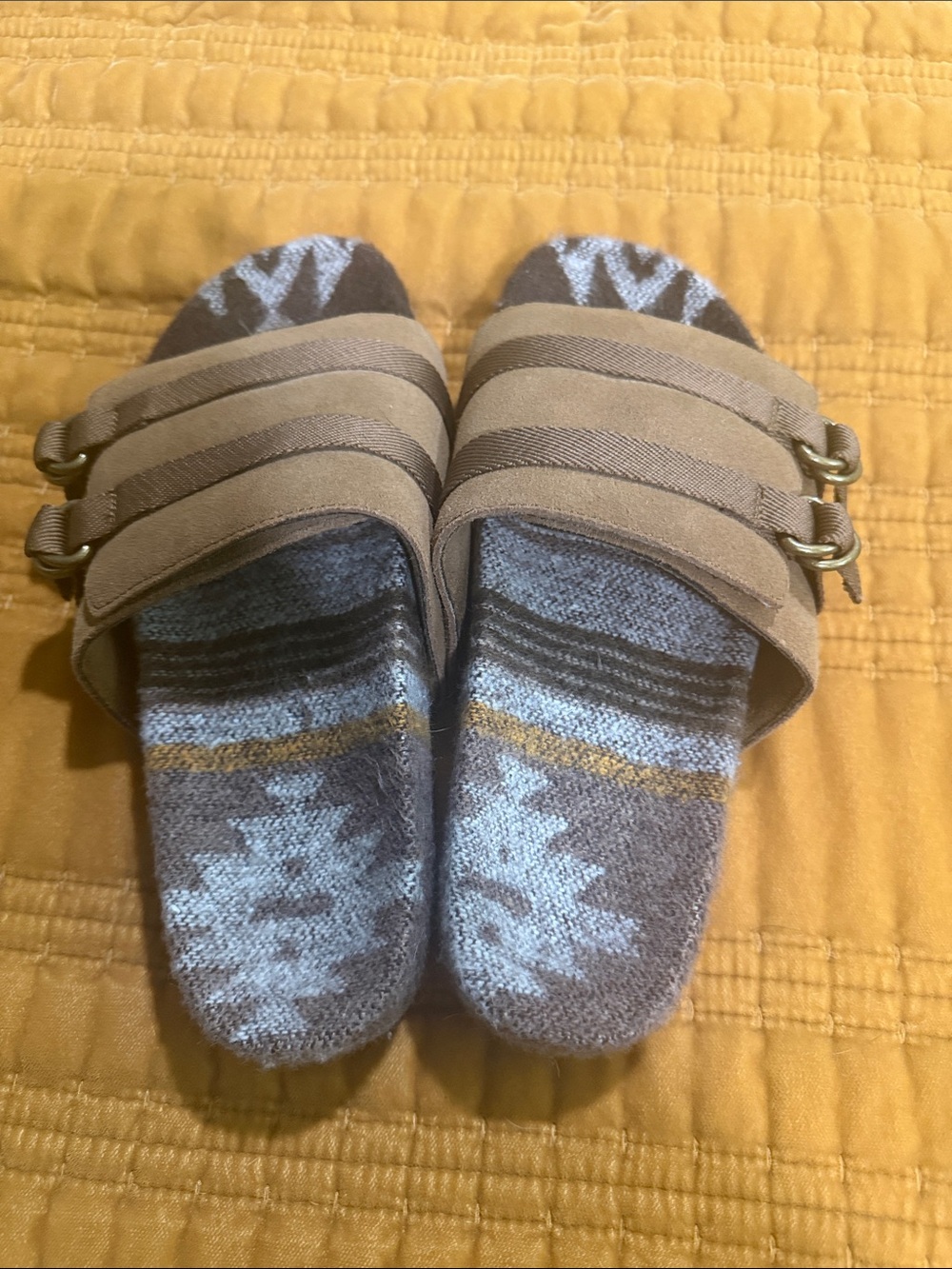 COMMBI Brown Suede Slide Sandals with Patterned Changeable Insole